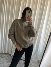 Load image into Gallery viewer, KALA SWEATER
