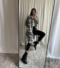 Load image into Gallery viewer, NOVA LONG PLAID COAT
