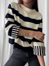 Load image into Gallery viewer, SADE STRIPED SWEATER
