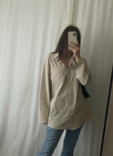 Load image into Gallery viewer, JANE OVERSIZED SHIRT
